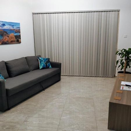 Deggies Apartments - Spacious, Modern Apartment! Naxxar Luaran gambar